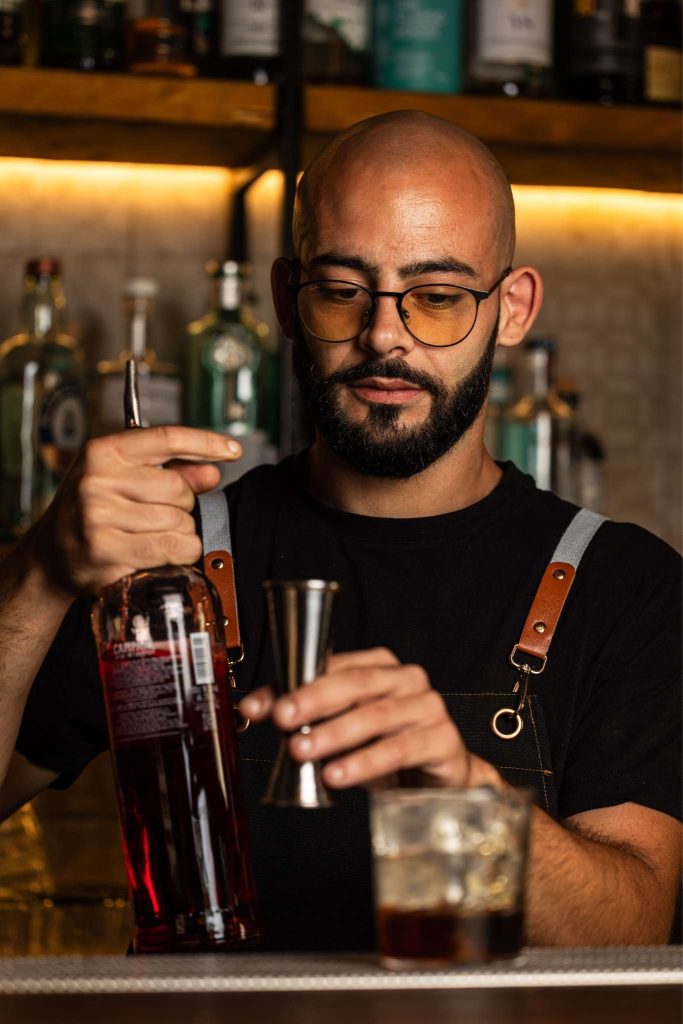 15 Cocktail raffinati da uno dei migliori locali per bere a Catania centro