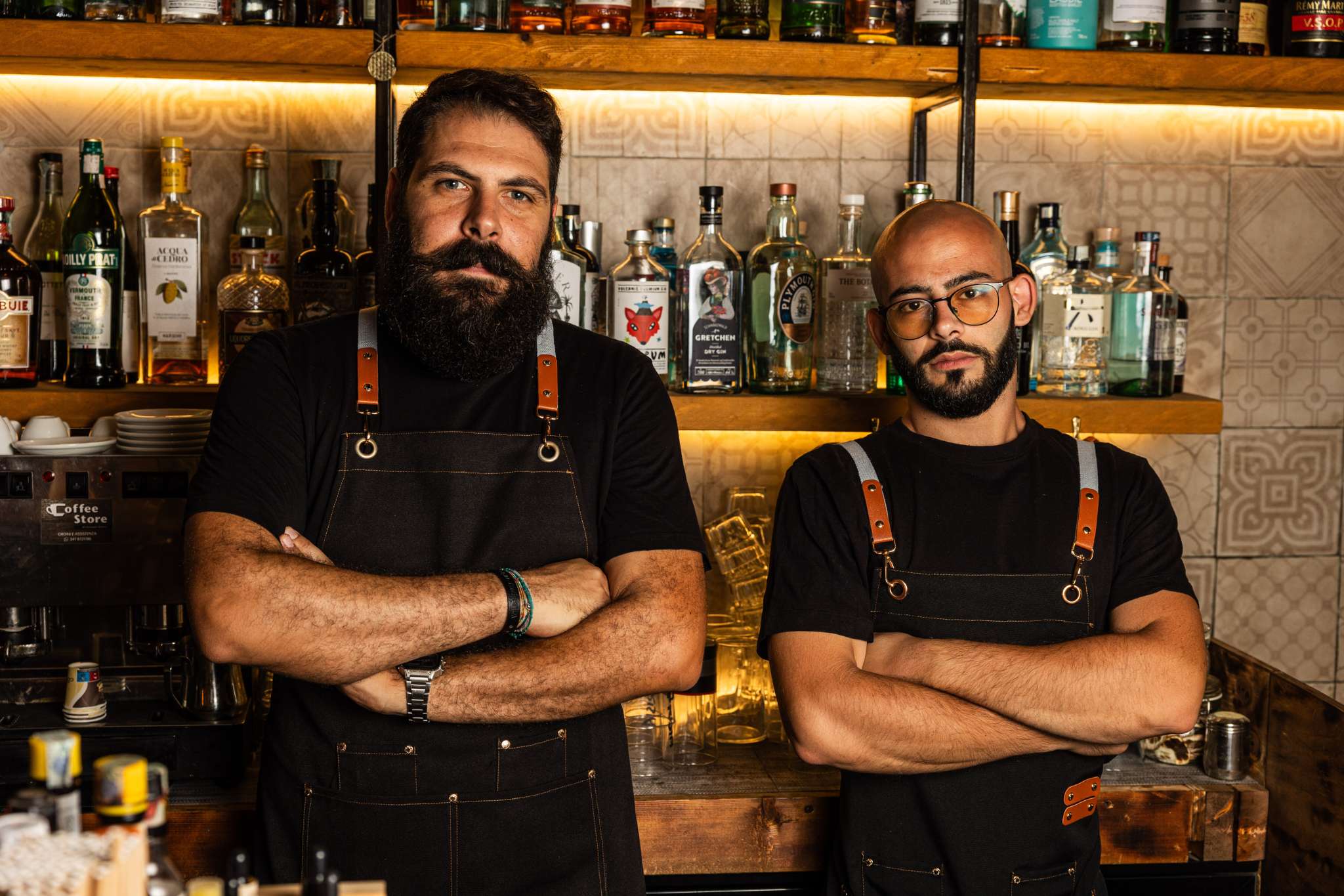 Bancone in stile vintage da cocktail bar a Catania centro